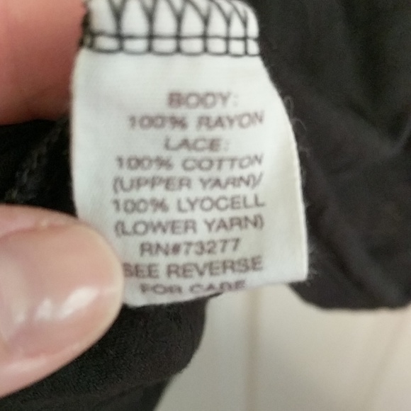 Flowy Black Dress - Picture 5 of 5